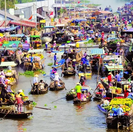 Mekong floating market carusel clip 8